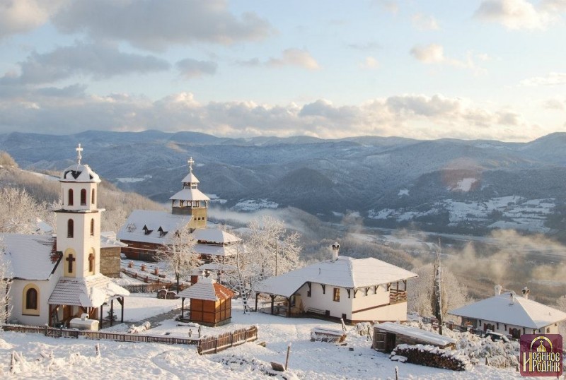 Фотогалерея Монастырь Святой Троицы в Сербии, настоятель о. Серафим